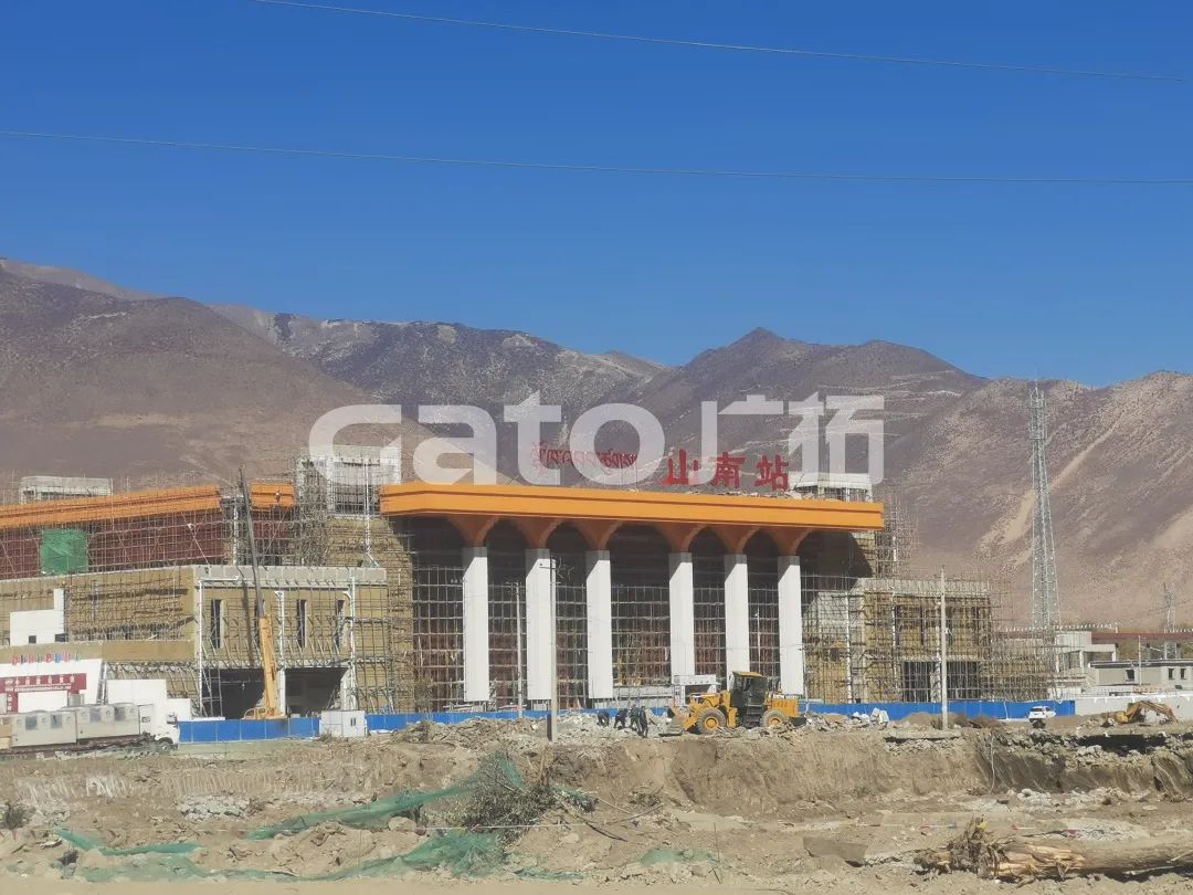 在海拔3700米高原裝電子圍欄是什么體驗？ 打卡西藏第一條電氣化鐵路(圖15)